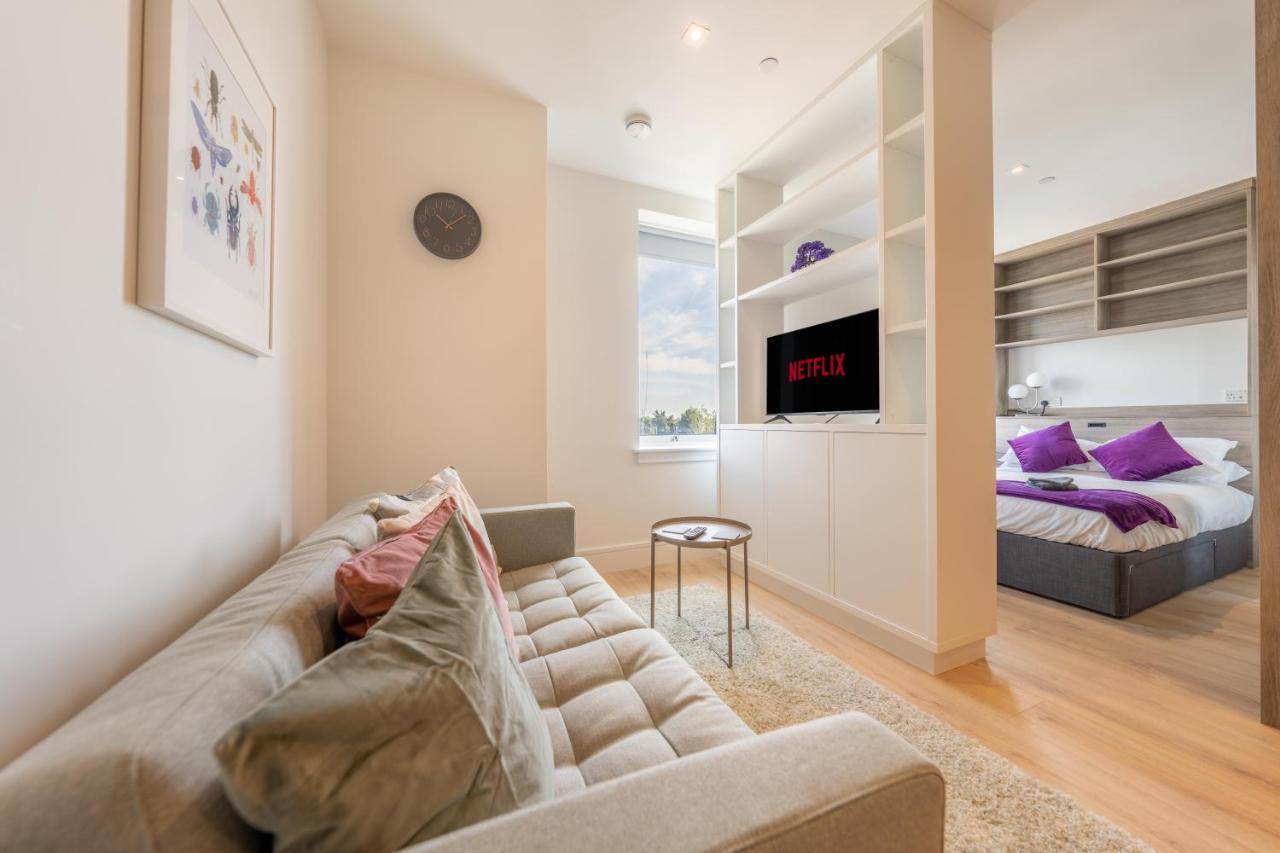 Cozy Apartments - Free Wifi And Parking Onsite Feltham Extérieur photo